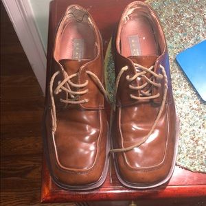 Kenneth Cole leather shoes